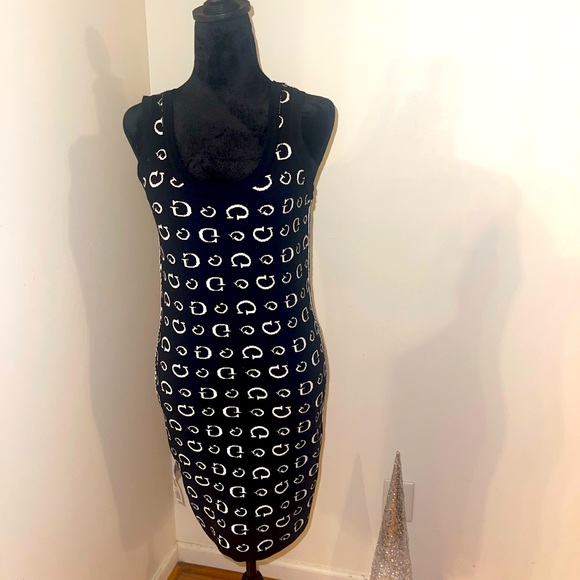 Women’s dress 🖤🤍GUESS - Picture 10 of 10